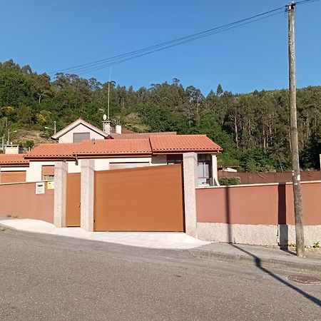 Villa Casa O Cocho Vigo Mos Exterior foto